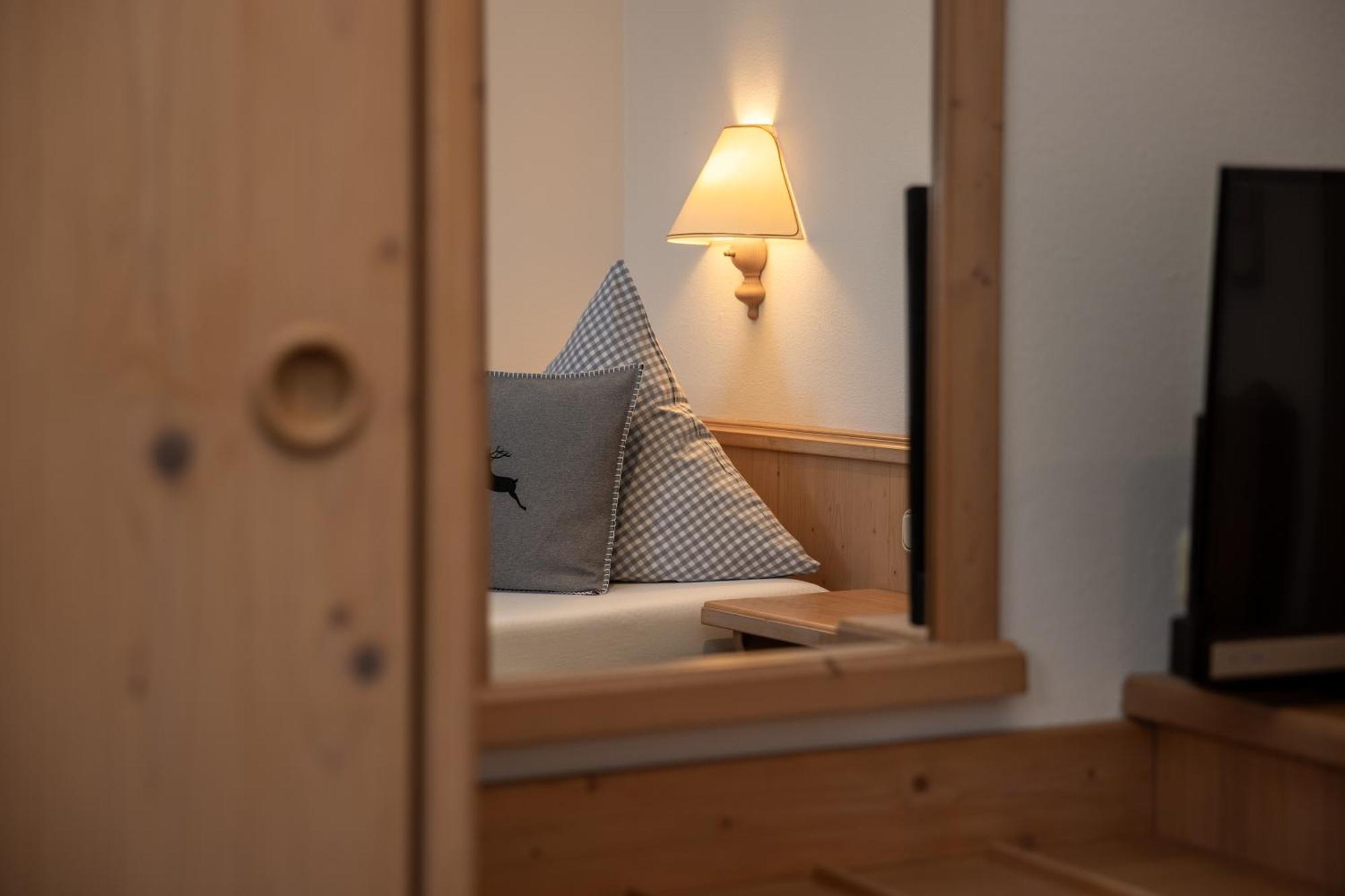 Hotel Gasthof Alter Wirt 파르한트 외부 사진