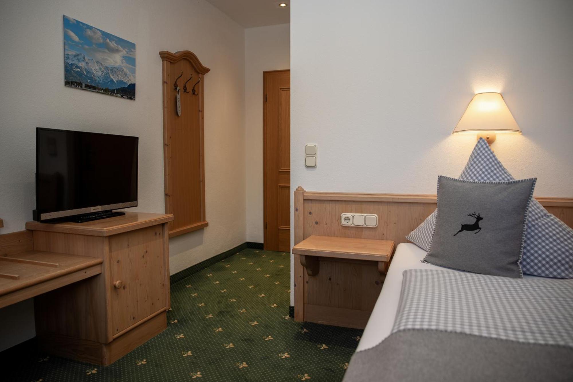 Hotel Gasthof Alter Wirt 파르한트 외부 사진